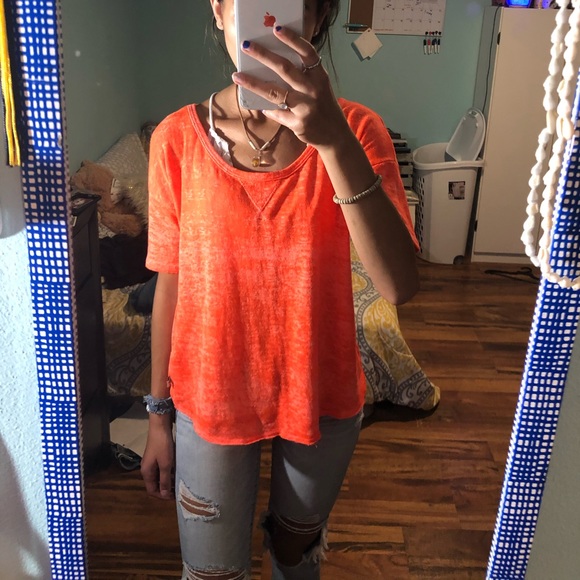 Hollister Neon Orange Top - Picture 2 of 10